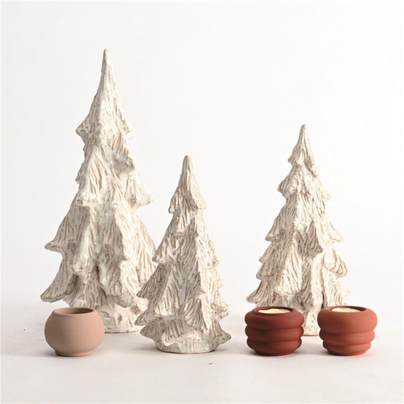 Interior Design Scandinavian - Decorazioni natalizie smaltate Albero di Natale